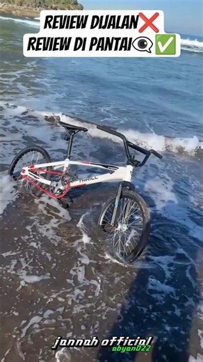 REVIEW OF BIKES ON THE ROAD❌ REVIEW ON THE BEACH✅ #shorts #viralvideo #bmx #bikes #balaponthelsur...