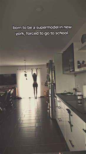 Tall Girls: Embracing the Runway Life in New York