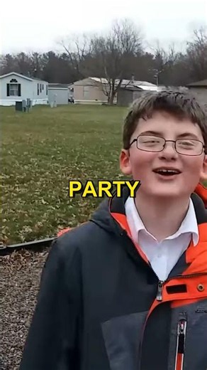 You Won't Believe These INSANE Roblox MeepCity Party Glitches