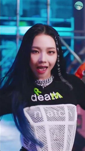 KARINA 👑 – aespa “Dreams Come True” MV (Street Version) Focus Cut #kpop #KARINA #aespa #에스파