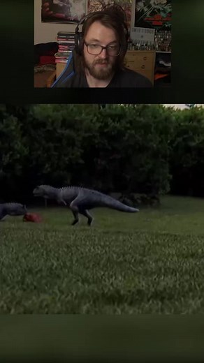 The Carno just activated and is hungry 👀 #analoghorror #jurassicpark #swift3dge #jurassicparkhorror #foundfootage #foundfootagehorror #dinosaur #carnotaurus #reaction #youtuber #camoflauge