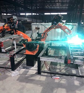 [Hot Item] High Quality Auto Industrial Robot Arm Machine for Automatic Production of Cable Tray, Busbars