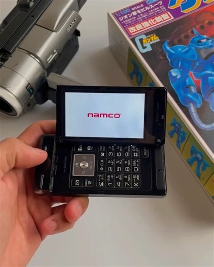 FELT Zine on Instagram: "Reinventing Retro with Vintage Tech Modder & Digital Artist Zaku Mods Zaku Mods [ @zaku_mods ] breathes new life into vintage pieces—from car radios to classic gaming consoles—by merging them with internet-inspired artistry. Operating at the intersection of time-honored craftsmanship and vibrant contemporary expression, they turn nostalgia into a living, breathing form of art. As a hardware modder, curator, and collector, Zaku Mods unearths hidden gems from early digital