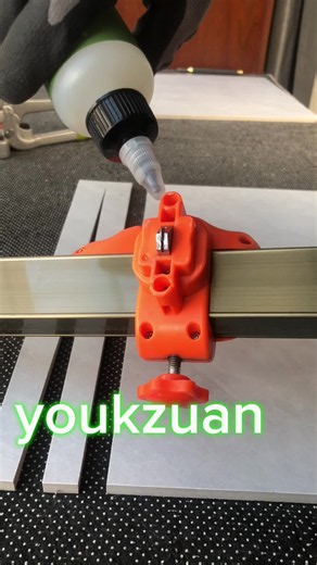 Tile cutter demonstration with new tools