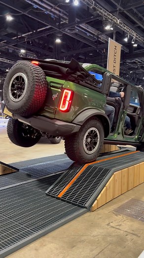 Caution ⚠️ The @Ford Built Wild test track may cause extreme desire to buy a Bronco #ford #bronco #fordbronco #builtfordtough #fordbuiltwild #offroad #offroading #testtrack #autoshow #chicagoautoshow #fordnation | The Chicago Auto Show