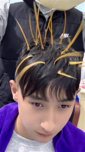 Handsome men's hair dyeing#toupee #toupees #wig #toupeeready #toupeehairmen