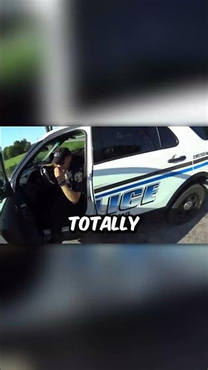 Cop Was Texting While Driving 💀 (@JWFas)