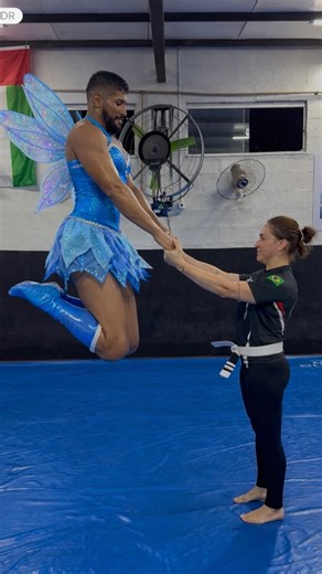 🌟 Ligia Pijak | Personal Trainer 🏋🏼‍♀️ on Instagram: "OSS 🥋 #jiujitu #treino"