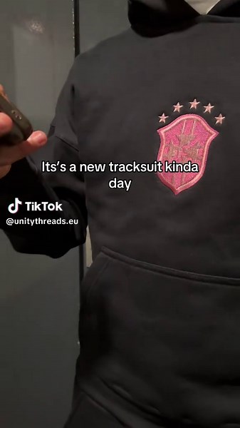 Discover the Best Tracksuit for Ultimate Comfort