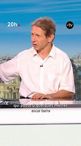 Le saviez-vous ? La climatisation soulage à court terme, mais reste très énergivore et aggrave le changement climatique. Heureusement, des alternatives plus vertes existent. Des solutions simples et efficaces pour rester au frais…sans utiliser d'électricité ! 👉Retrouvez le reportage complet dans le JT de 20h de France 2 dès maintenant sur notre plateforme ! | France tv nature