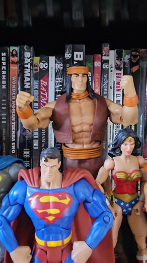 Supermigos Superman, Mujer Maravilla, Batman y Robin, Aquamán, Relámpago Negro, Samurai, Jefe Apache