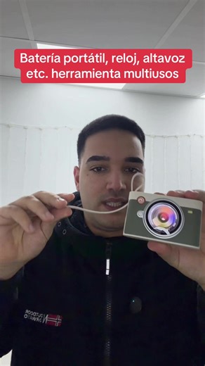 Una herramienta multiusos que consta con batería portátil, altavoz, reloj, juegos, traducción, y muchísimas más cosas #bateria #powerbank #altavoz #musica #reloj