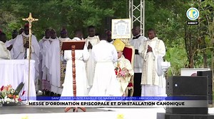 Ordination épiscopale de 𝙈𝙜𝙧 𝙅𝙚𝙖𝙣-𝙋𝙞𝙚𝙧𝙧𝙚 𝙏𝙄𝙀𝙈𝙀𝙇𝙀 en direct du sanctuaire Ste Famille de Nazareth de Kizito - Abengourou Suivez-nous sur 𝐂𝐀𝐍𝐀𝐋 𝐧°31𝟒 et 𝐒𝐭𝐚𝐫𝐭𝐓𝐢𝐦𝐞𝐬 𝐧°𝟕𝟓𝟑. Téléchargez l Appli 𝐄𝐜𝐜𝐥𝐞𝐬𝐢𝐚 𝐓𝐕 sur Playstore et Appstore | Ecclesia TV Côte d'Ivoire