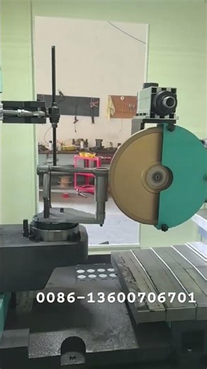 Automatic fettling machine for casting iron parts #machine #fett #casting #cast #cnc