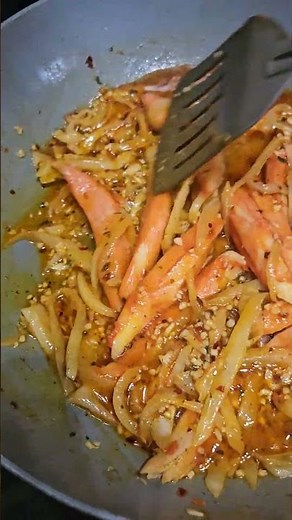 Spicy Imitation Crab | (used on TIkTok recipe) / with my bestie Hannah! 🌶🦞🐚🌊🦀✨️