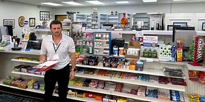 Patients flock to local pharmacies amidst looming CVS, Walgreens walk-outs