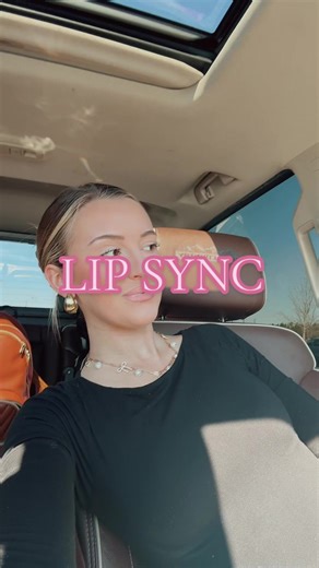 Mama's Morning Makeover: Lip Sync Fun