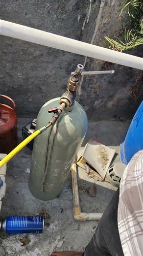 Blue slSter Air Conditioning Gas Rifill & Service