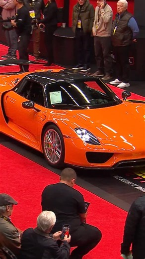Mecum Auctions on Instagram: "WORLD RECORD SALE - The only example in Paint-to-Sample Pure Orange. … This 2015 Porsche 918 Spyder Weissach crossed the auction block with 845 miles and sold for $6.05 million including the buyer’s premium. The previous sale record was $3.93 million. … #MecumKissimmee #Mecum #MecumAuctions #WhereTheCarsAre"