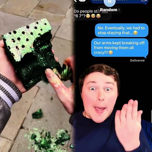 Texting Random Numbers!📱#comedy #viral #textingstory #prank