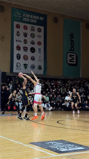 The League / Үндэсний Дээд Лиг 🏀 on Instagram: "О.Эрдэнэцогт ➡️А.Базаргүр ⚡️ 📲 🎟️МСБХ-ны Холбооны Цомын тэмцээний хагас шигшээ тоглолтын тасалбар авах худалдан авах холбоос: 12/22 👉 https://shoppy.mn/products/miat-cup-251222_hk #ХолбооныЦом2025 #MBAcup #МИАТ #RoadToMBAcup2025"