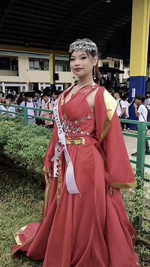 Chinese National Costumes Compilation