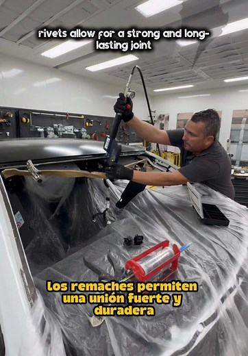 El remachado y pegado en vehículos es el nuevo sistema profesional par...