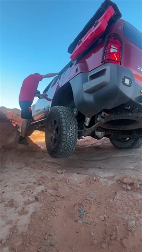 Don't push your 4x4 past the point of no return. | Sand Hollow 4x4 |