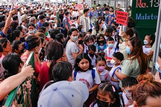 Education allocation in proposed budget 'falls short of UNESCO standard' — business group | ABS-CBN News