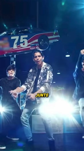 Recordando 2016 con CNCO: El Reggaetón Lento