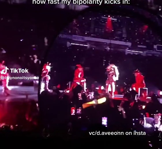 Terry Farrell Gagged - Beyoncé Knowles Renaissance World Tour