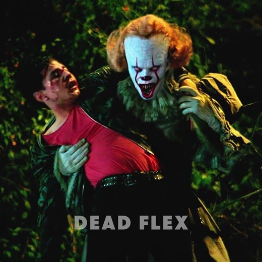 Pennywise in this scene 🤯