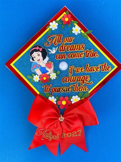 Snow White Graduation Cap Topper | College Graduation | Graduation Gift | Custom Grad Topper | High School Grad Cap | Class of 2026 - Etsy