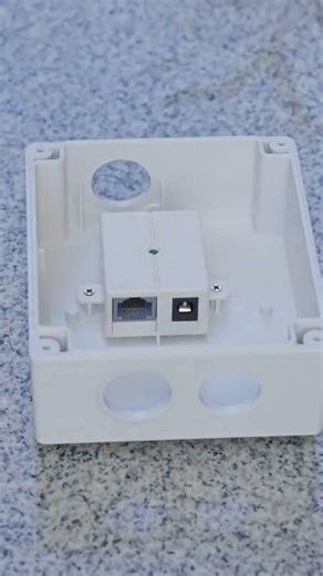 One Box Solves Wet Weather WiFi Problems #extender #outdoor #gadget