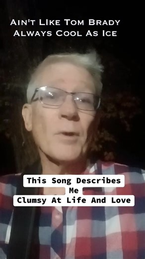 #MusiciansOfTikTok #songwritersoftiktok #songhitshard #songdescribesme #captcmusic singer songwriter CaptC performs his song No Lost Cause, a song about a screwup