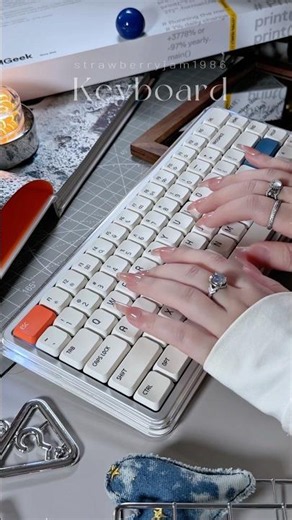 MelGeek O2 Quiet Wireless Office Keyboard Compact Low Profile Switches | Creamy Typing ASMR
