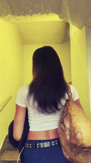 Os vídeos de juliafrasseti (@juliafrasseti) com original sound - sped up songs🙃