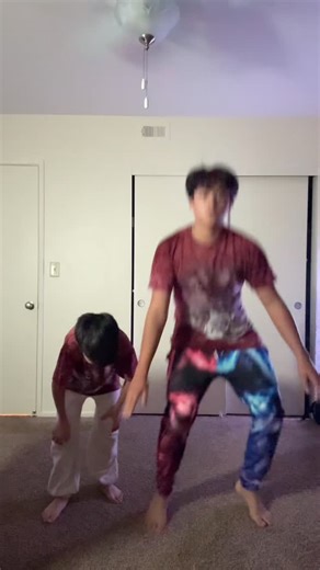 Brody Boling on Instagram: "Teaching lil bro my ways #brodeez"