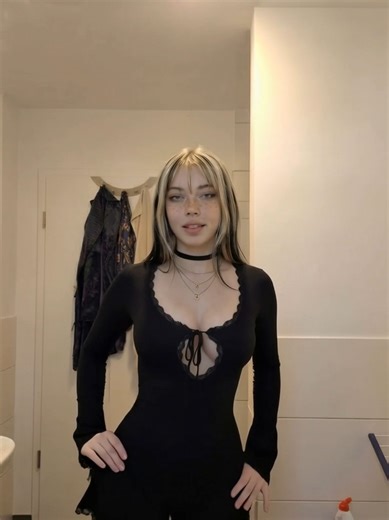 alagamula #alternative #fortheboys #altgirl #imcool #fyp