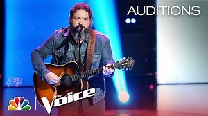 Dave Fenley Slays Cover of Travis Tritt's "Help Me Hold On" - The Voice Blind Auditions | America Talent