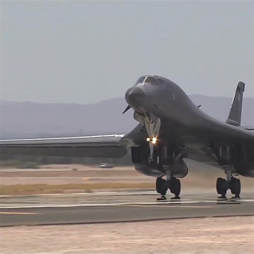 B-1 Lancer Takeoff Power #aviation #military