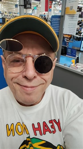 Doing labs at Walmart in Spring Branch Texas . they have a quest diagnostics inside .#labs #questdiagnostics #bloodwork #sunglasses #health