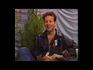 Simple Minds - Jim Kerr Interview and Street Fighting Years Tour Wembley Stadium Footage Oz TV 1989