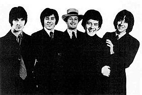 BUS STOP CHORDS by The Hollies | ChordLines