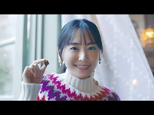新垣結衣に初共演者！「特別だよ」と差し出す相手は…？／明治「メルティーキッス」CM+メイキング＋インタビュー
