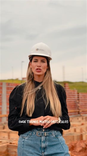 Tatiane Cristina Beraldo | Evoluir é a meta! 2025 foi um ano cheio de desafios e exigiu calma e coragem para ajustar o rumo quando necessário. E talvez por... | Instagram