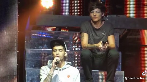 Summer love 1d live #onedirection #londonsinger #londonsinger #concert #music