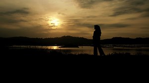 What Should a Woman Cover in Islam? | About Islam