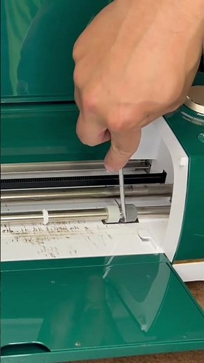 How to fix cricut roller Quick fix!