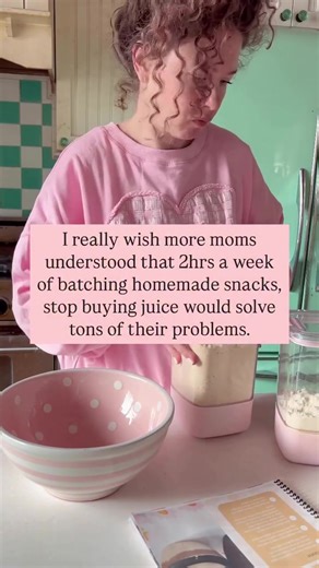 First comment “SNACKS” to get 40 of our families favorite protein packed snack recipes that you can make in minutes from home! It could solve SO many of the daily battles. The mood swings. The picky eating. The endless snack begging. The crashes and tantrums. It’s not about being perfect, it’s about giving their little bodies what they actually need. And trust me, the shift is worth it. Less chaos, more calm. Less sugar, more nourishment. More energy for everyone. Comment “SNACKS” to get my best